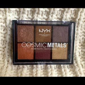 NYX COSMIC METALS shadow palette